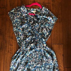 Joie silk blue with abstract print mini dress or top.